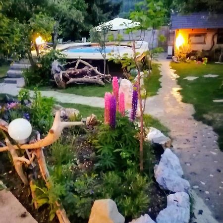 Apartma Zeus Есенице Номер фото