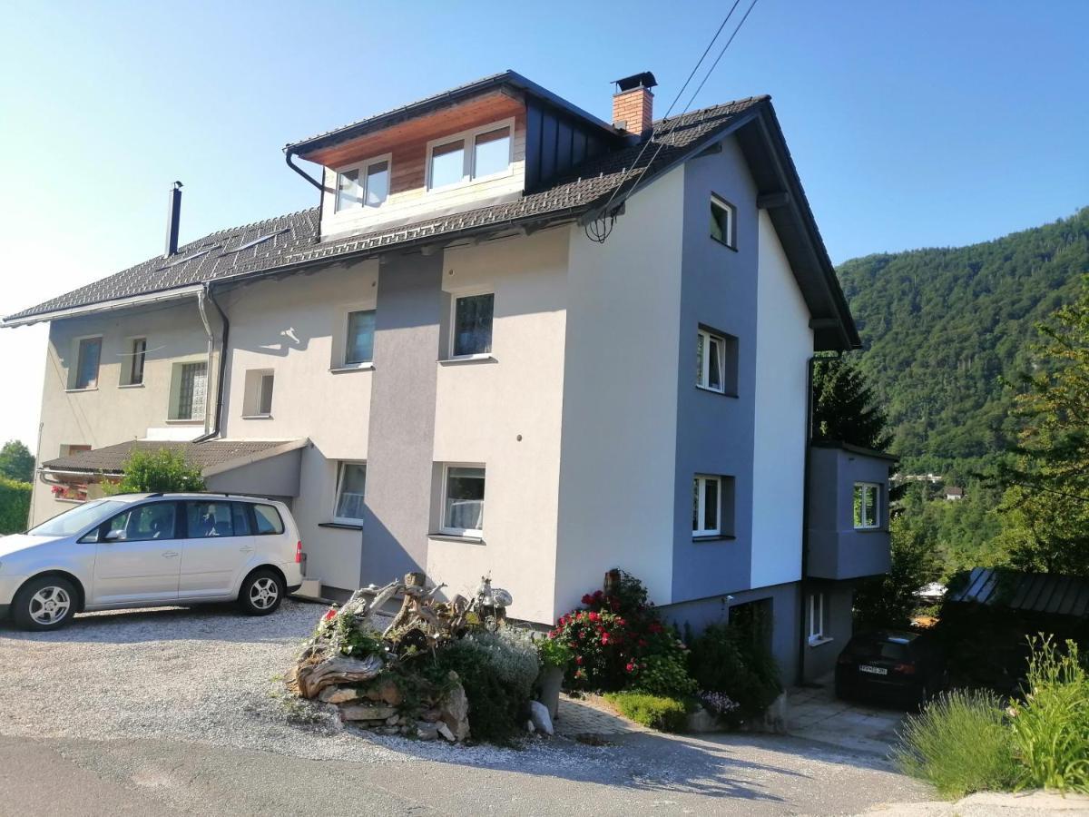 Apartma Zeus Есенице Номер фото