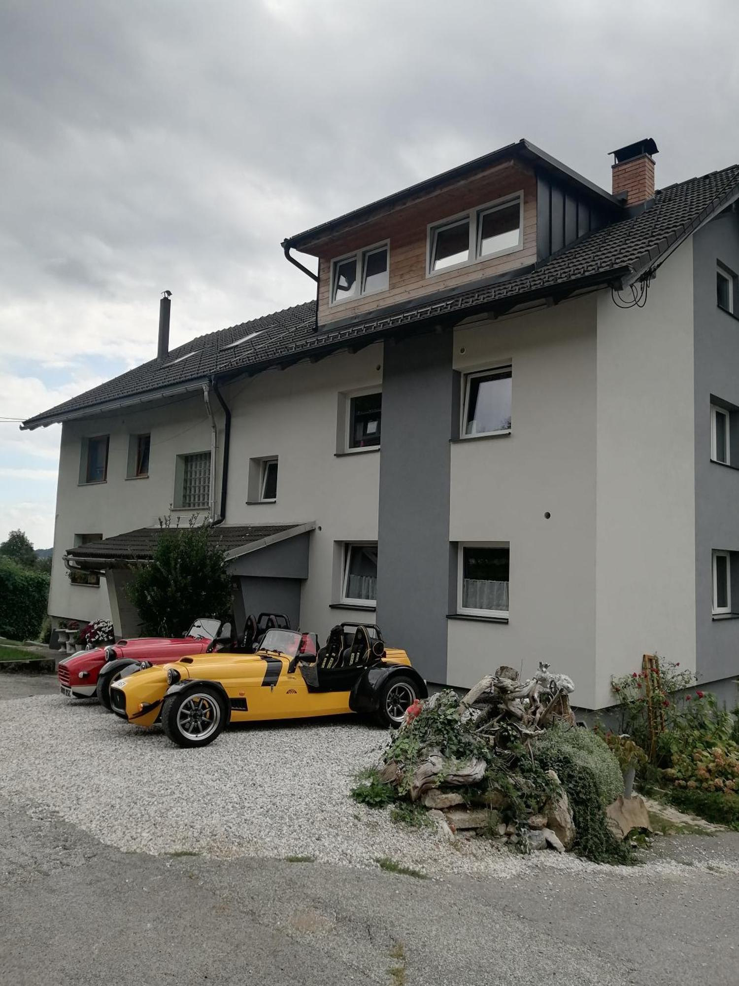 Apartma Zeus Есенице Экстерьер фото